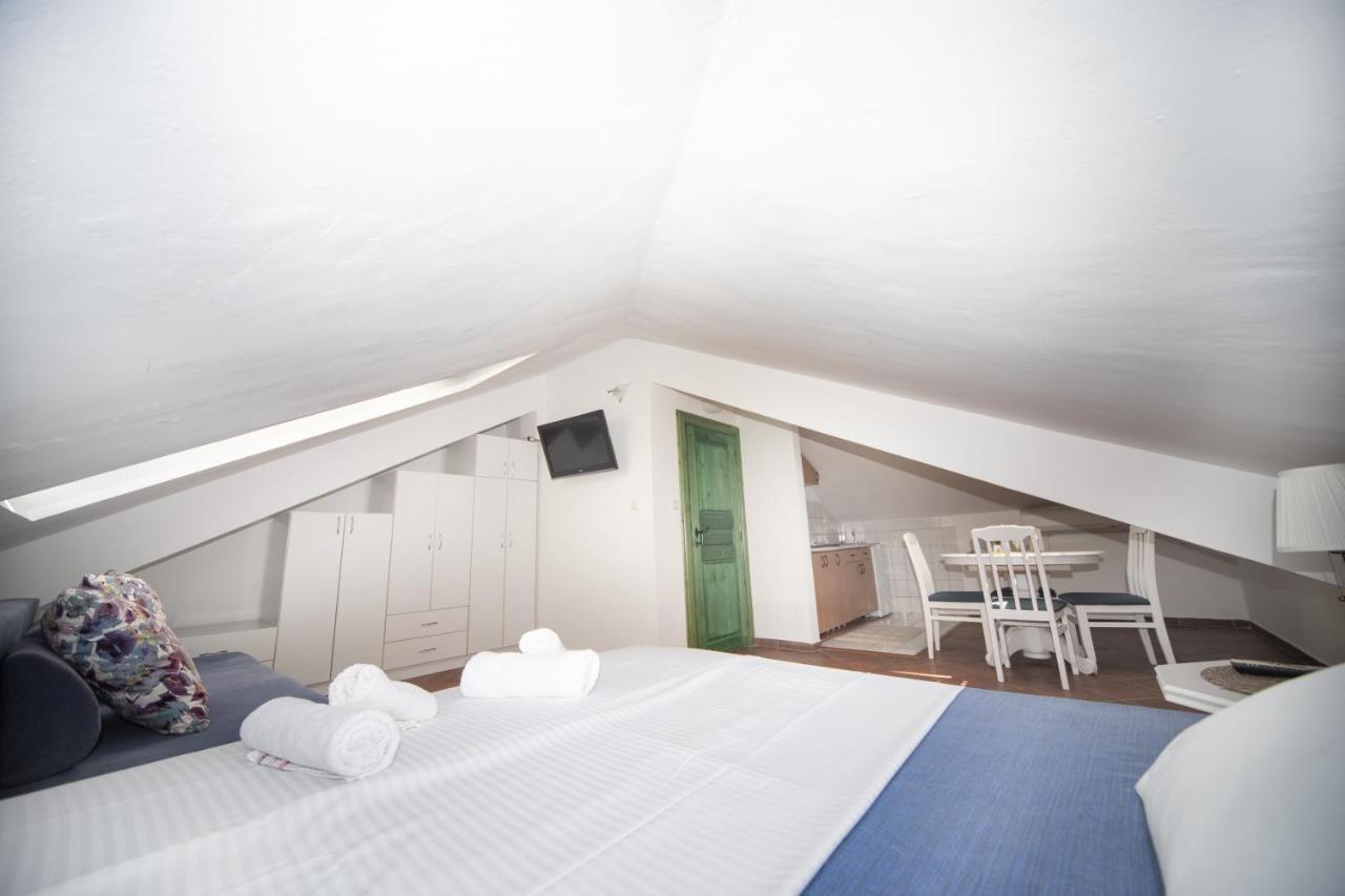 Kamena Palata Apartments Kotor Exteriér fotografie