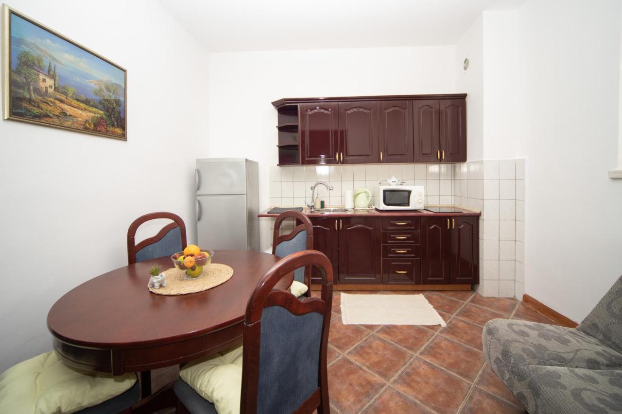 Kamena Palata Apartments Kotor Exteriér fotografie