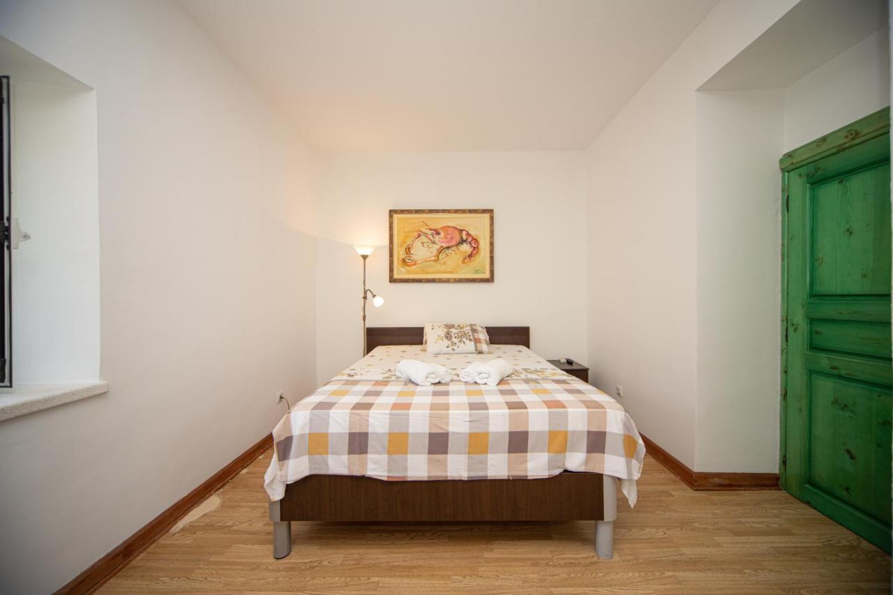 Kamena Palata Apartments Kotor Exteriér fotografie