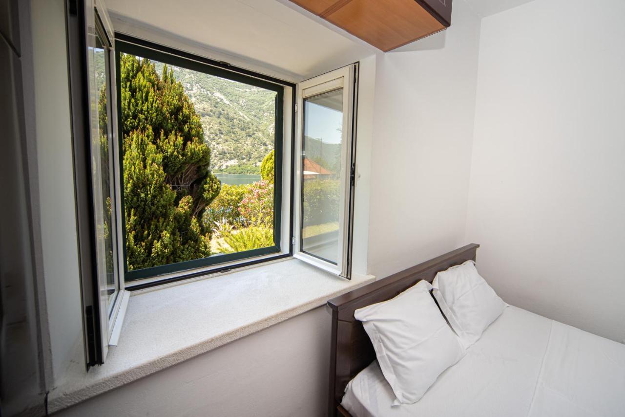 Kamena Palata Apartments Kotor Exteriér fotografie
