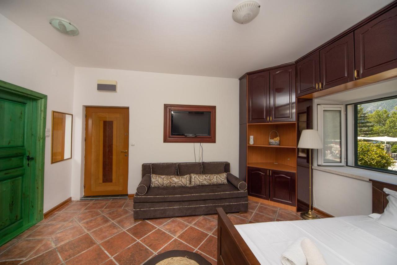 Kamena Palata Apartments Kotor Exteriér fotografie