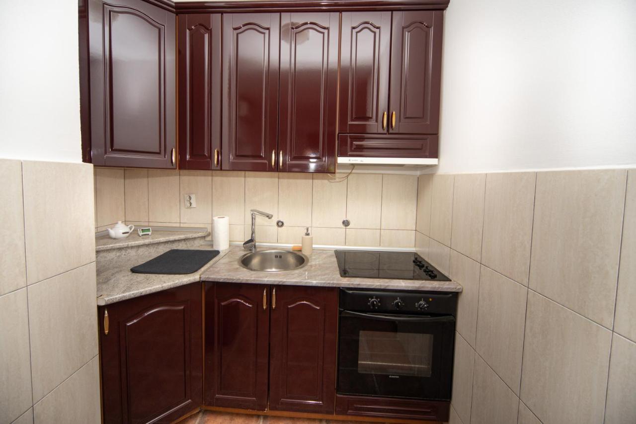 Kamena Palata Apartments Kotor Exteriér fotografie