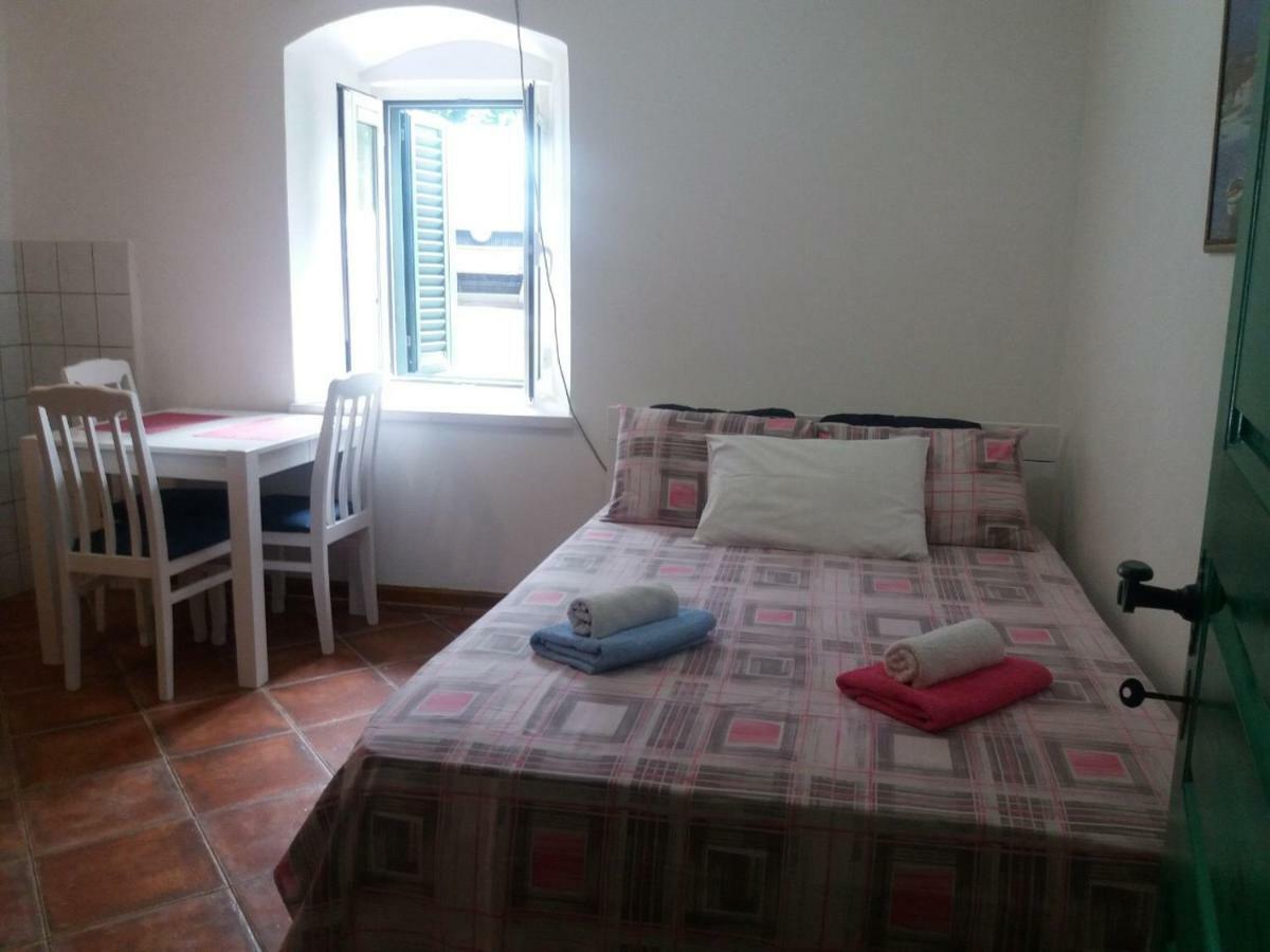 Kamena Palata Apartments Kotor Exteriér fotografie